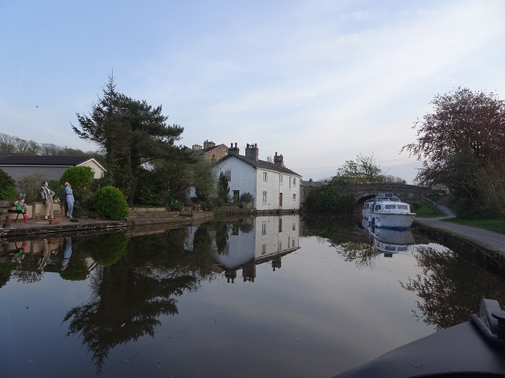 hest-bank-mooring-view-from-bow-of-narrow-boat
