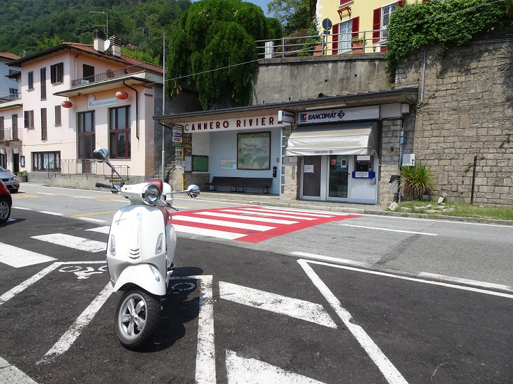 bus stop cannaro riviera