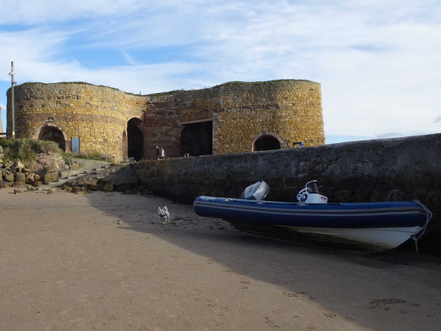 poppysocks at beadnell pier