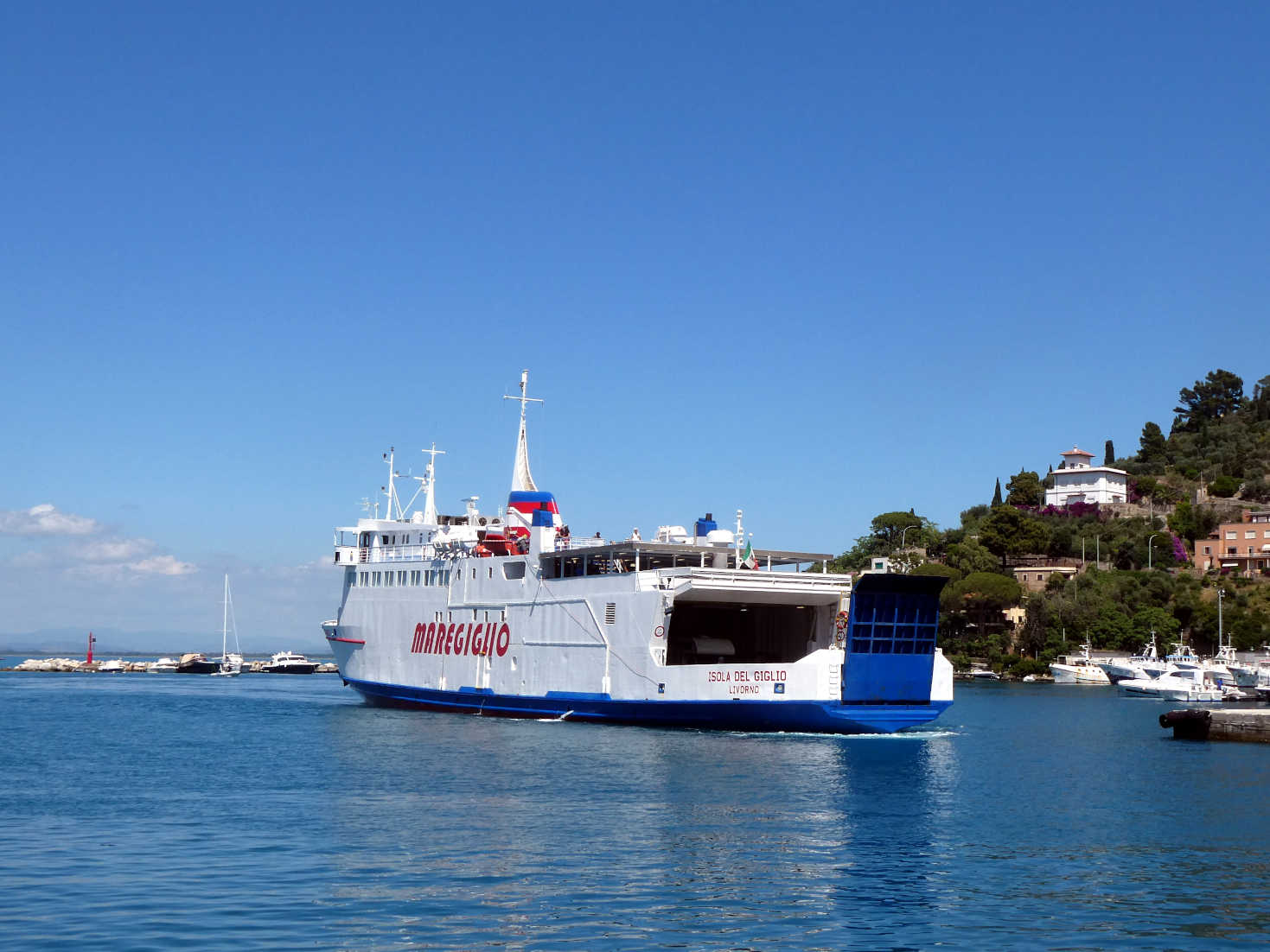 ferry for Giglio