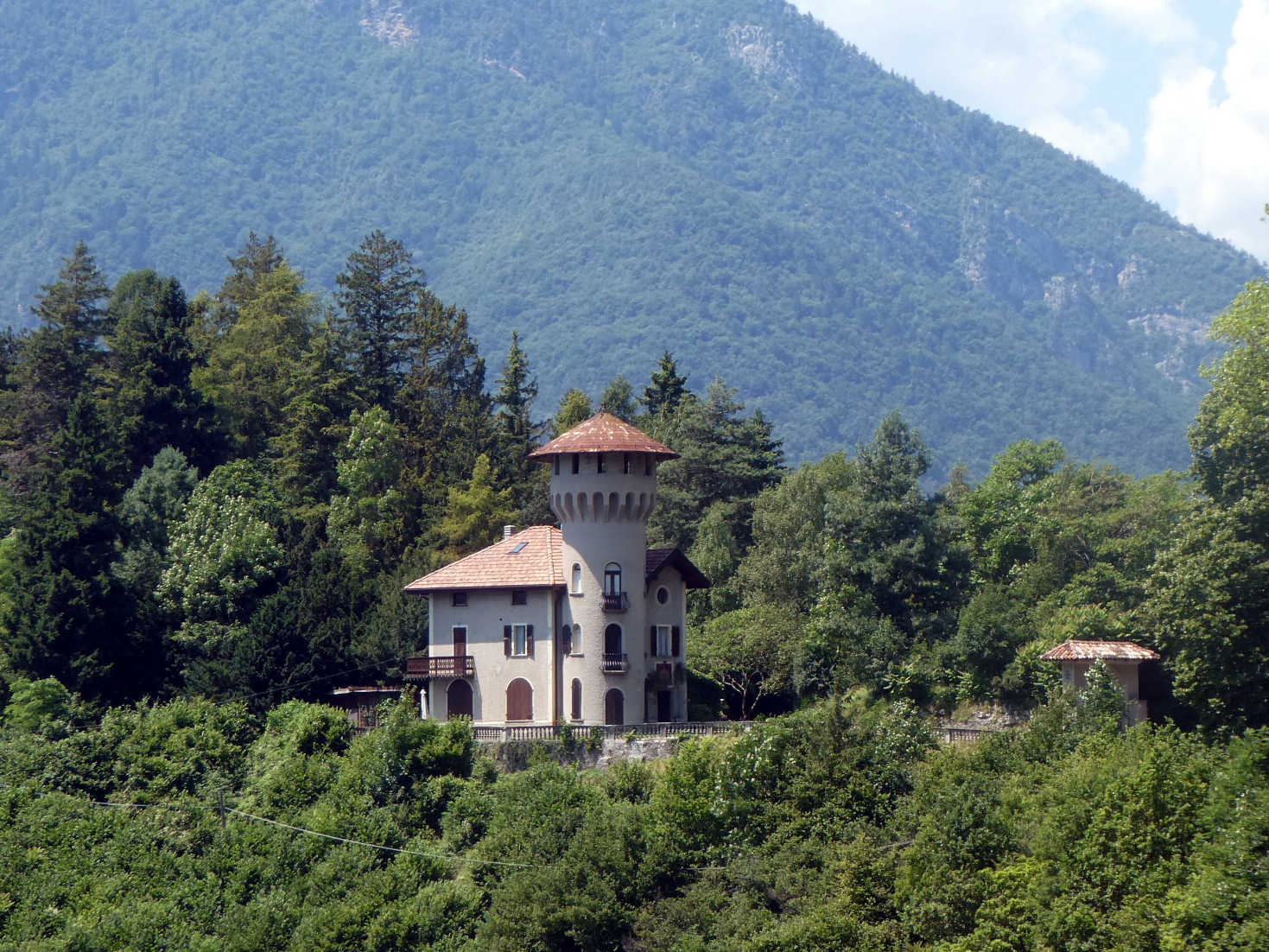 the castle at Lago di Ledro